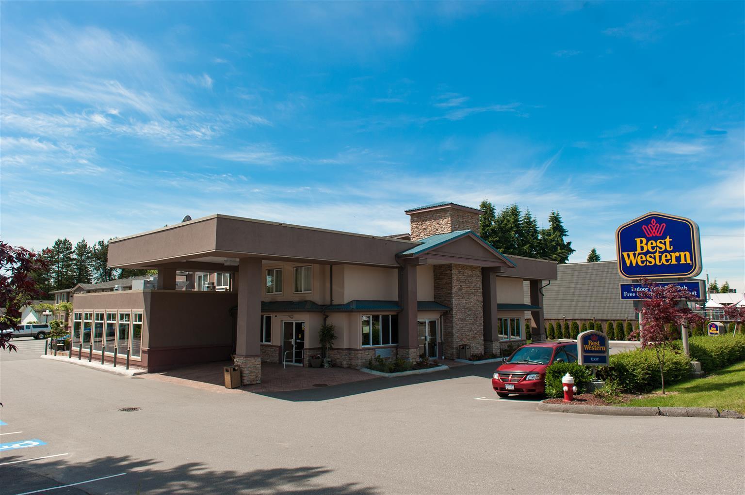 Best Western Maple Ridge Exterior foto